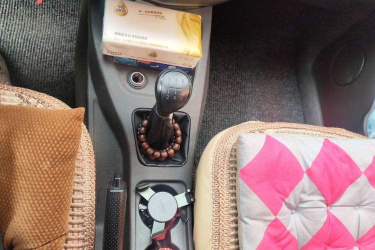Used Wuling Hongguang 2015 1.5L S Basic Version China V Standard Gear Lever