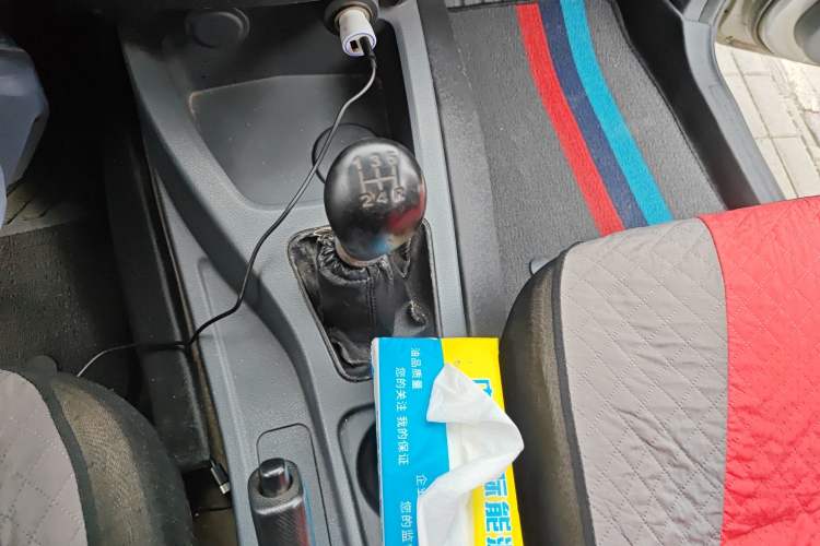 Used Wuling Hongguang 2015 1.2L S Base Model China IV Gear Lever
