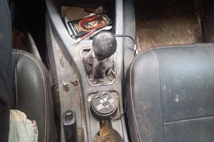 Used Wuling Hongguang 2015 1.2L S Base Model China IV Gear Lever