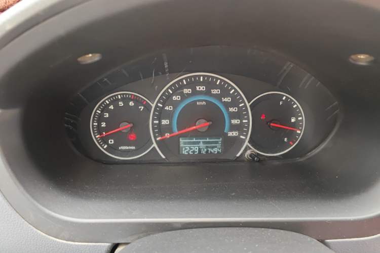 Used Wuling Hongguang 2015 1.2L S Base Model China IV Instrument Cluster