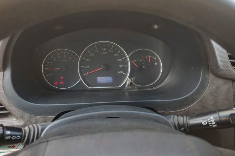 Used Wuling Hongguang 2015 1.5L S Base Model China IV Instrument Cluster