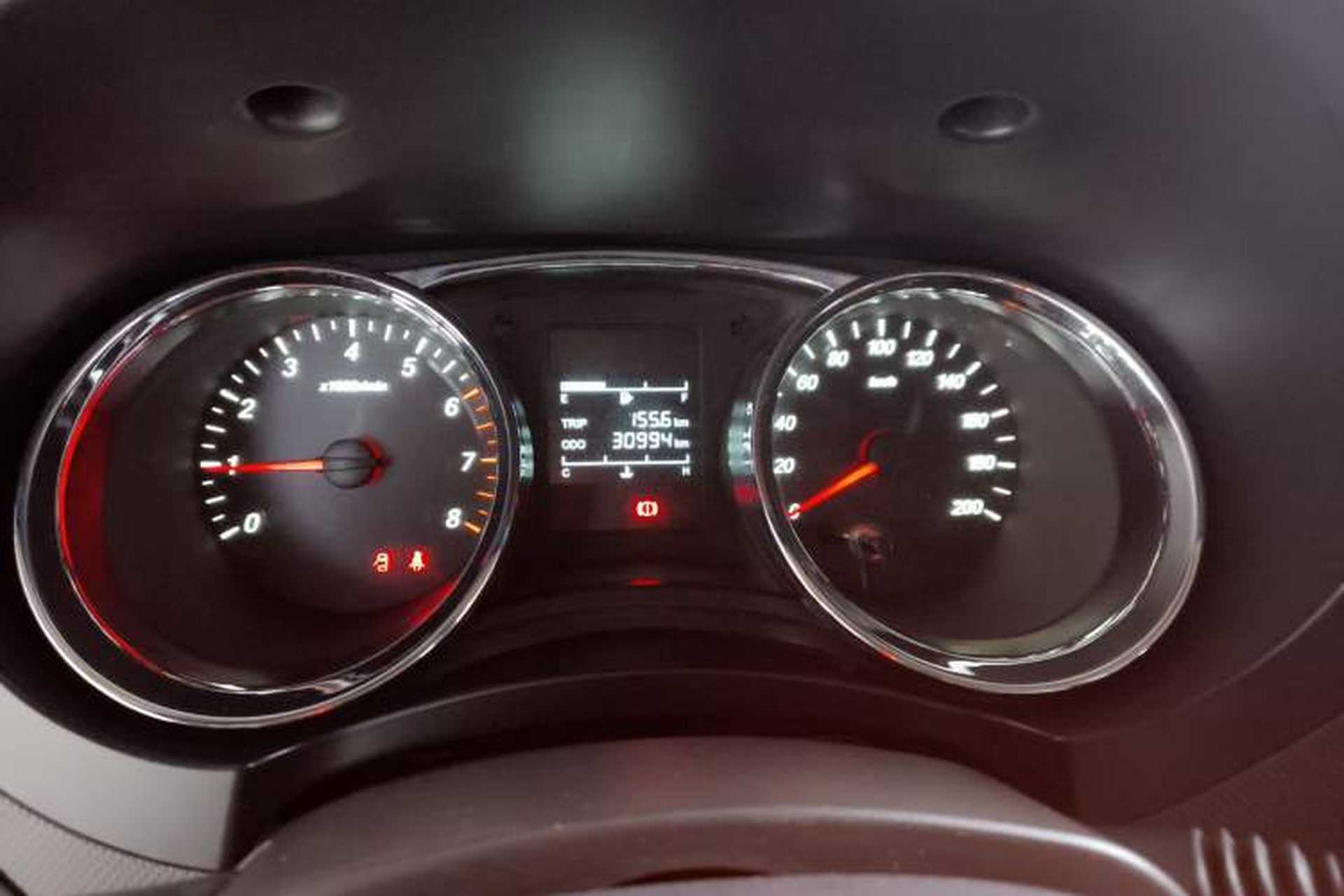 Used Wuling Hongguang 2015 1.5L S1 Standard China V-Emission Standards Instrument Cluster