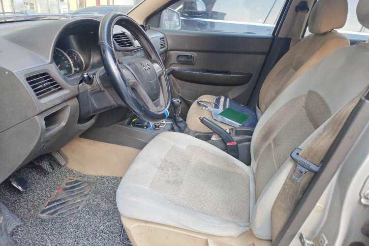 Used Wuling Hongguang 2015 1.5L S Basic Version China V Standard Left Front Seat