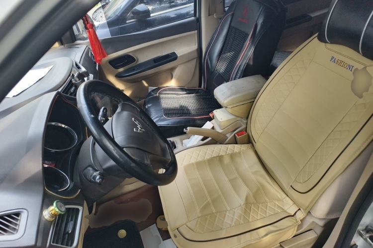Used Wuling Hongguang 2015 1.5L S1 Standard China V-Emission Standards Left Front Seat