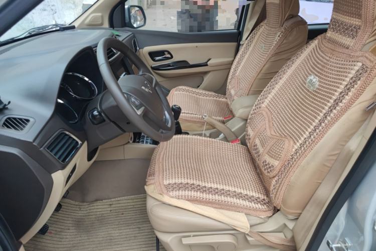 Used Wuling Hongguang 2015 1.5L S1 Comfort China V Standard Left Front Seat
