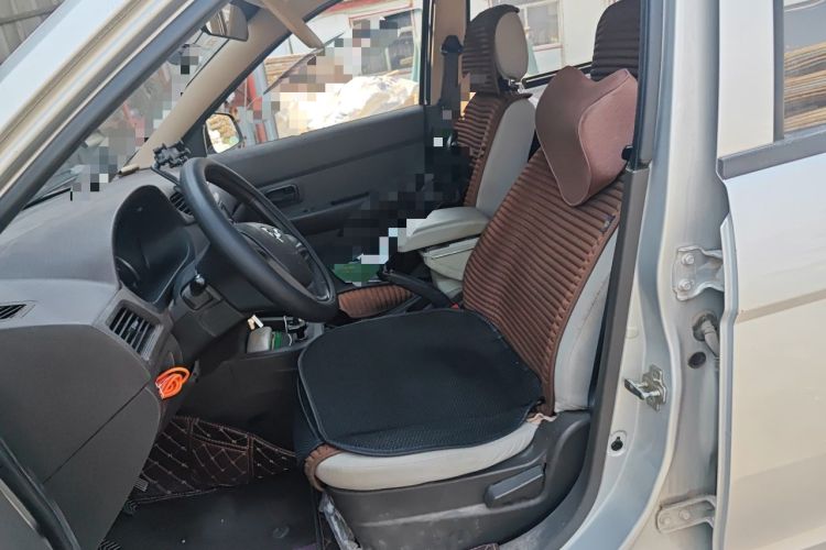 Used Wuling Hongguang 2015 1.5L S Base Model China IV Left Front Seat
