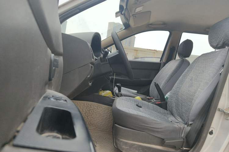 Used Wuling Hongguang 2015 1.2L S Base Model China V Standard Left Front Seat