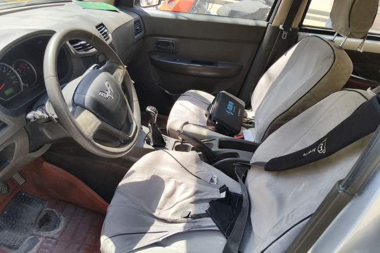 Used Wuling Hongguang 2015 1.2L S Base Model China V Standard Left Front Seat