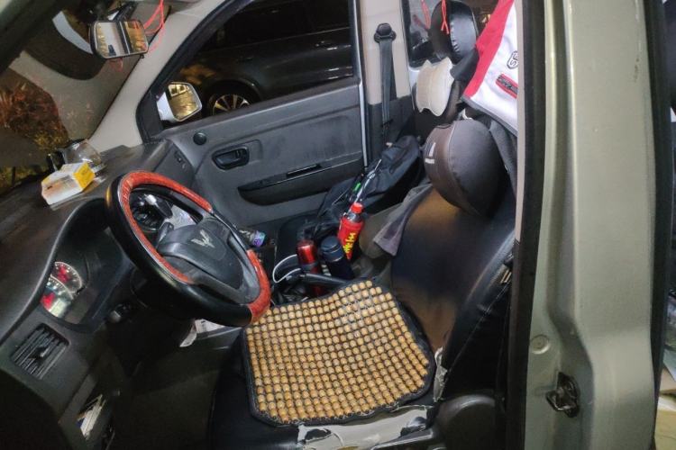 Used Wuling Hongguang 2015 1.5L S1 Standard China V-Emission Standards Left Front Seat