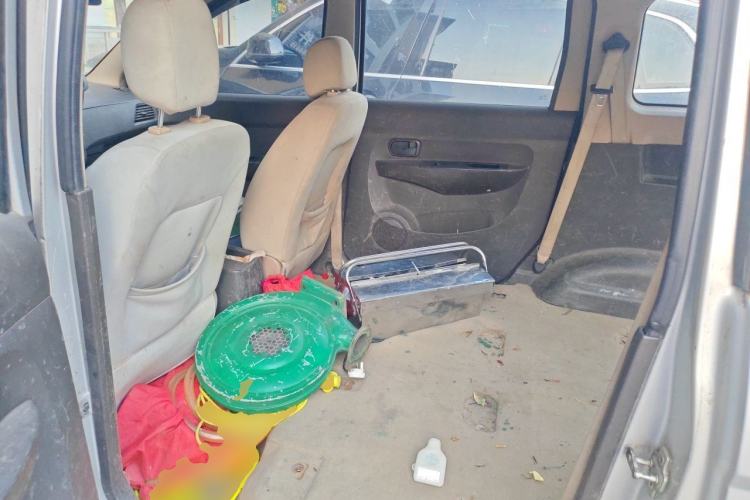 Used Wuling Hongguang 2015 1.5L S Basic Version China V Standard Left Rear Seat