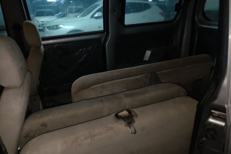 Used Wuling Hongguang 2015 1.2L S Base Model China V Standard Left Rear Seat