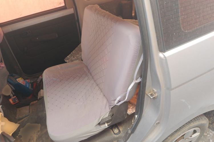 Used Wuling Hongguang 2015 1.2L S Base Model China V Standard Left Rear Seat