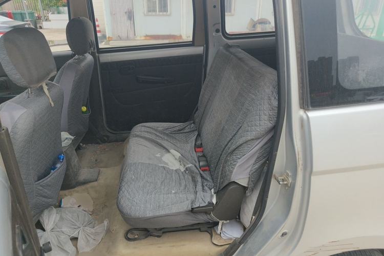 Used Wuling Hongguang 2015 1.2L S Base Model China V Standard Left Rear Seat