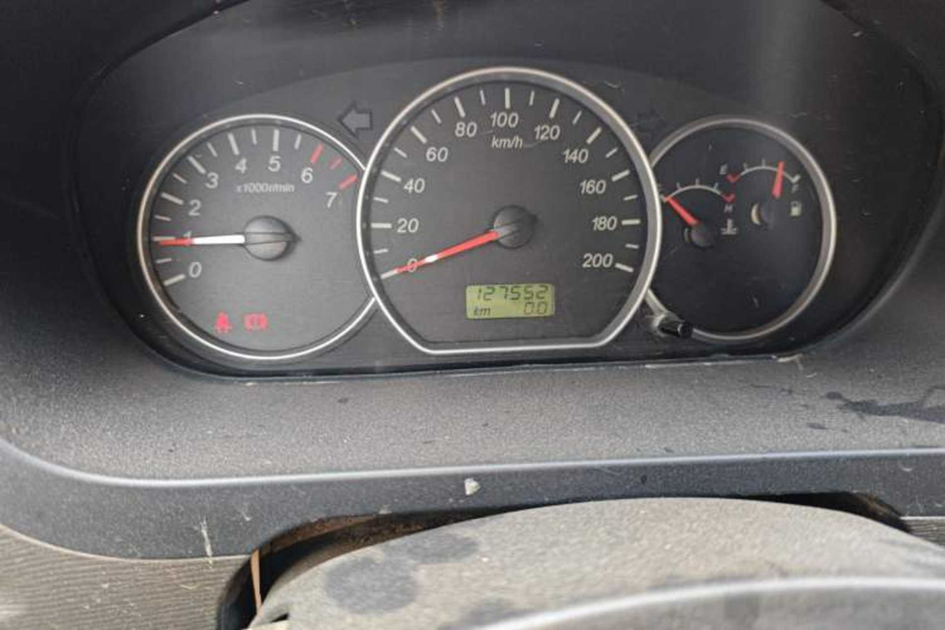 Used Wuling Hongguang 2015 1.2L S Base Model China V Standard Odometer Close Up