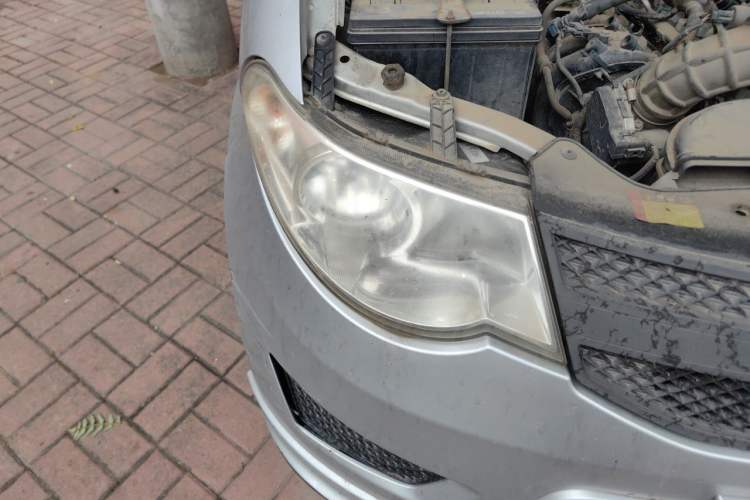 Used Wuling Hongguang 2015 1.5L S Basic Version China V Standard Right Front Headlight
