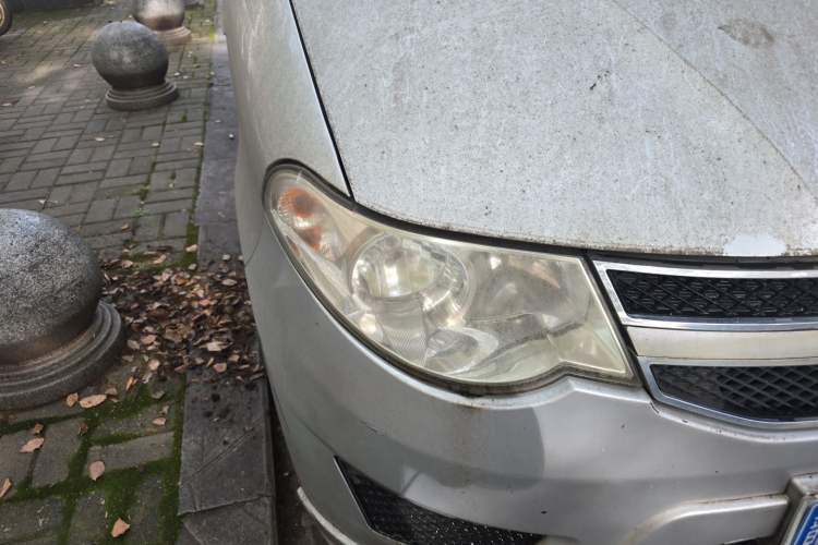 Used Wuling Hongguang 2015 1.5L S Basic Version China V Standard Right Front Headlight