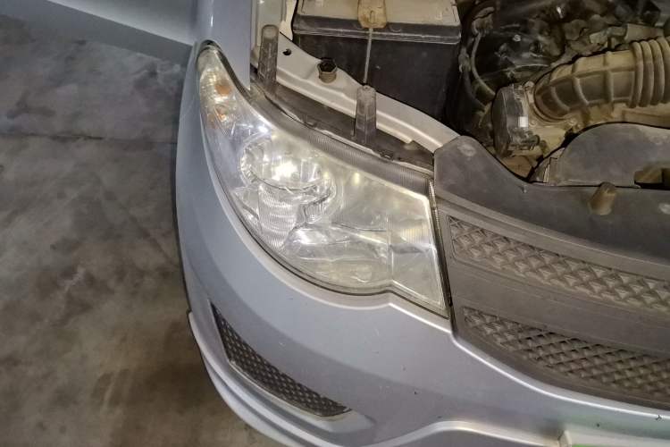 Used Wuling Hongguang 2015 1.5L S Basic Version China V Standard Right Front Headlight