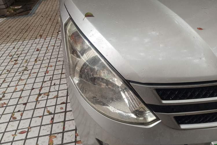Used Wuling Hongguang 2015 1.2L S Base Model China IV Right Front Headlight