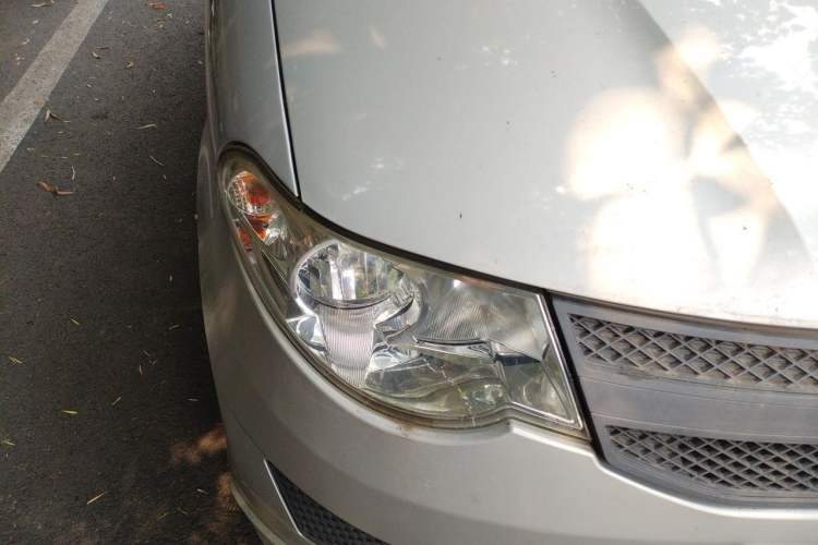Used Wuling Hongguang 2015 1.5L S Basic Version China V Standard Right Front Headlight