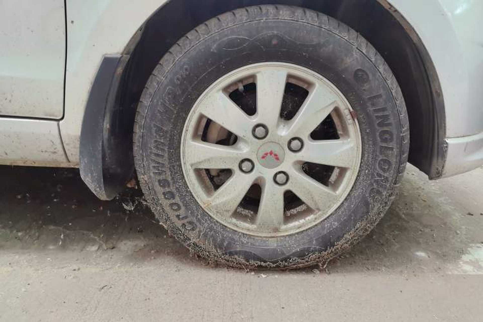 Used Wuling Hongguang 2015 1.2L S Base Model China IV Right Front Wheel Hub