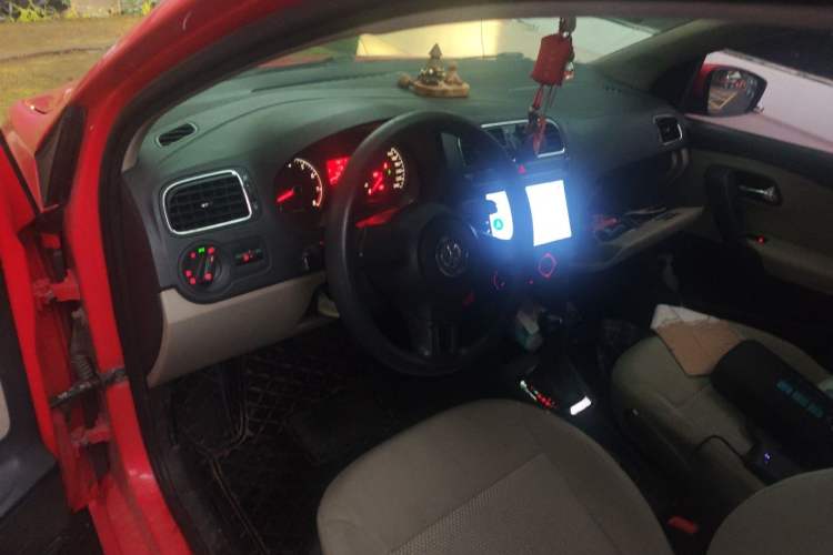 Used Wuling Hongguang 2015 1.2L S Base Model China V Standard Steering Wheel