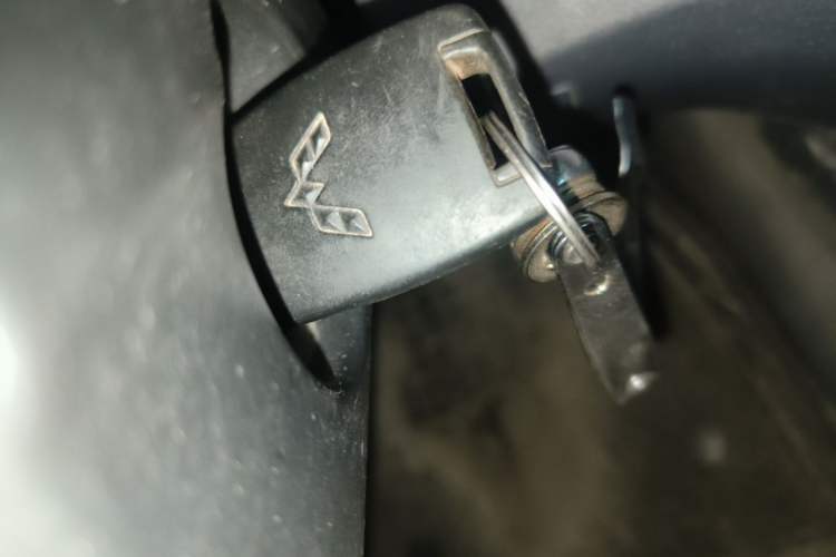 Used Wuling Hongguang 2015 1.2L S Base Model China V Standard Vehicle Key