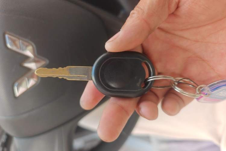 Used Wuling Hongguang 2015 1.2L S Base Model China V Standard Vehicle Key
