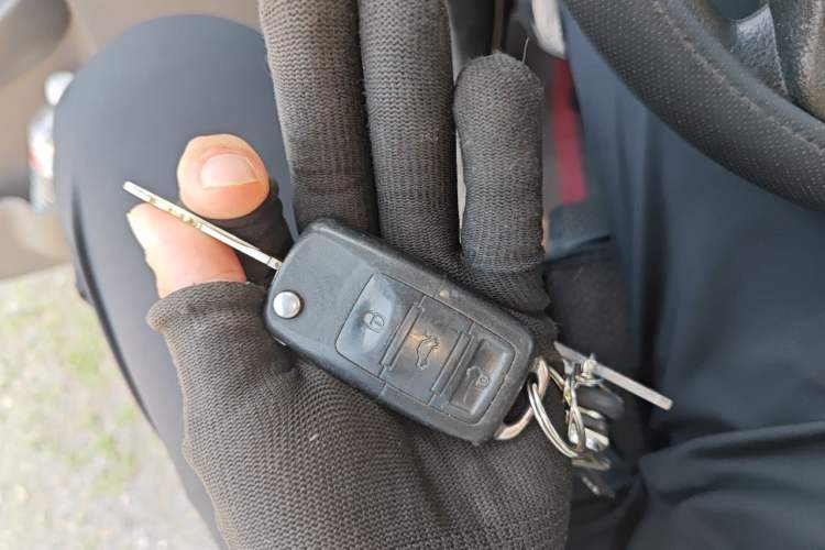 Used Wuling Hongguang 2015 1.5L S Base Model China IV Vehicle Key
