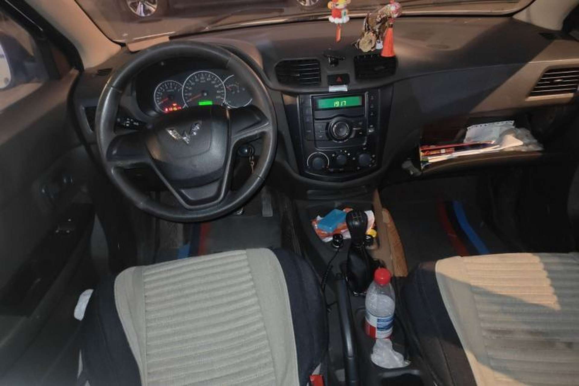 Used Wuling Hongguang 2015 1.5L S Basic Version China V Standard Center Console