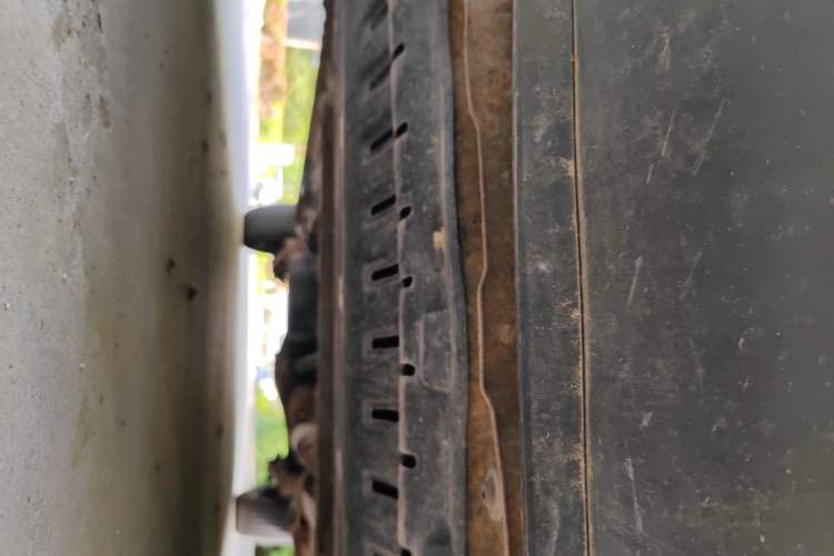 Used Wuling Hongguang 2015 1.5L S1 Standard China V-Emission Standards Chassis Front