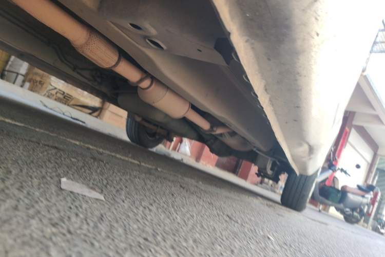 Used Wuling Hongguang 2015 1.2L S Base Model China V Standard Chassis Front Left