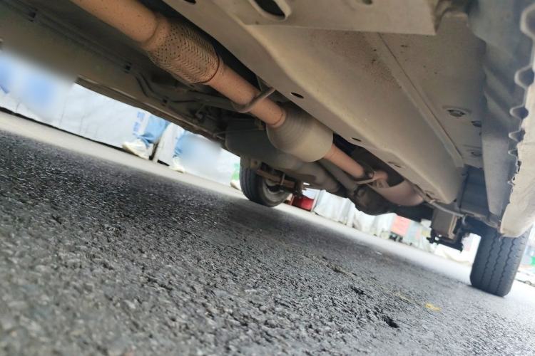 Used Wuling Hongguang 2015 1.2L S Base Model China V Standard Chassis Front Left