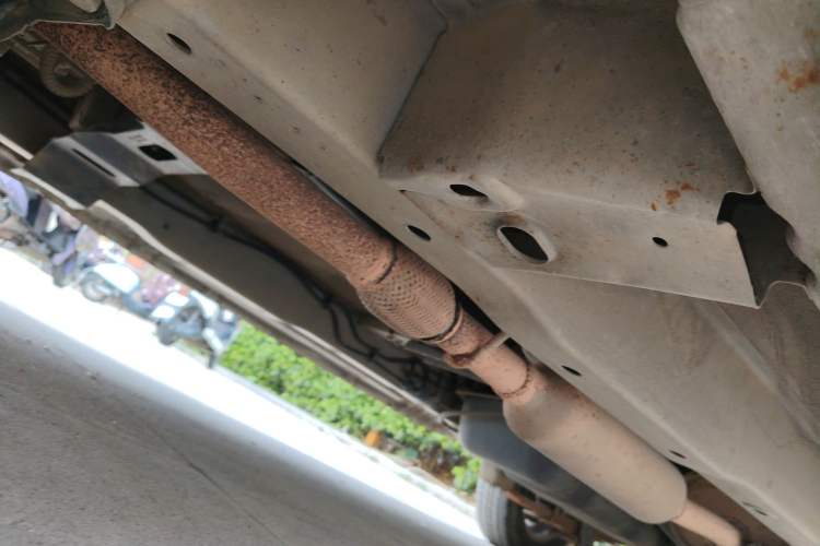Used Wuling Hongguang 2015 1.5L S Basic Version China V Standard Chassis Front Left