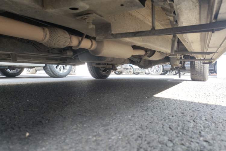 Used Wuling Hongguang 2015 1.5L S Base Model China IV Chassis Front Left