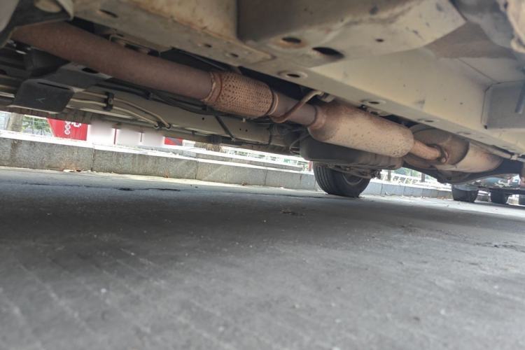 Used Wuling Hongguang 2015 1.5L S Basic Version China V Standard Chassis Front Left