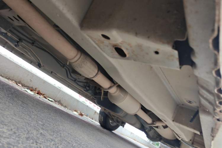 Used Wuling Hongguang 2015 1.2L S Base Model China V Standard Chassis Front Left