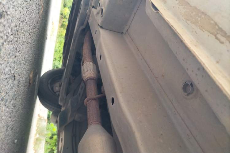 Used Wuling Hongguang 2015 1.2L S Base Model China V Standard Chassis Front Left