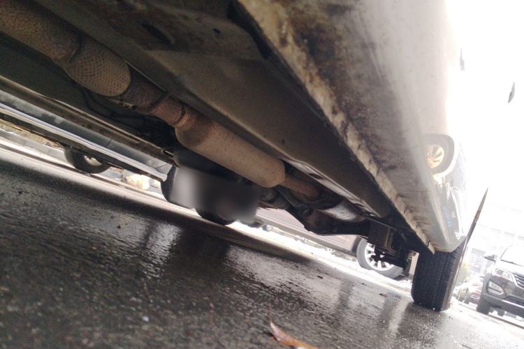 Used Wuling Hongguang 2015 1.5L S Base Model China IV Chassis Front Left