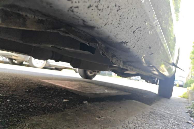 Used Wuling Hongguang 2015 1.5L S Basic Version China V Standard Chassis Front Left