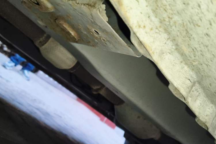 Used Wuling Hongguang 2015 1.2L S Base Model China V Standard Chassis Front Left