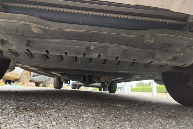 Used Wuling Hongguang 2015 1.5L S Basic Version China V Standard Chassis Front