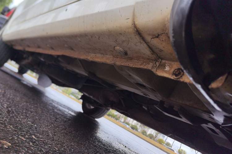 Used Wuling Hongguang 2015 1.5L S1 Standard China V-Emission Standards Chassis Front Right