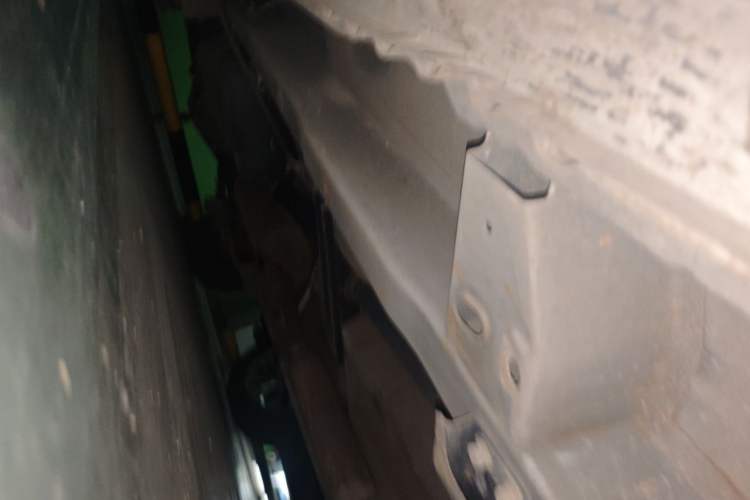 Used Wuling Hongguang 2015 1.5L S Basic Version China V Standard Chassis Front Right