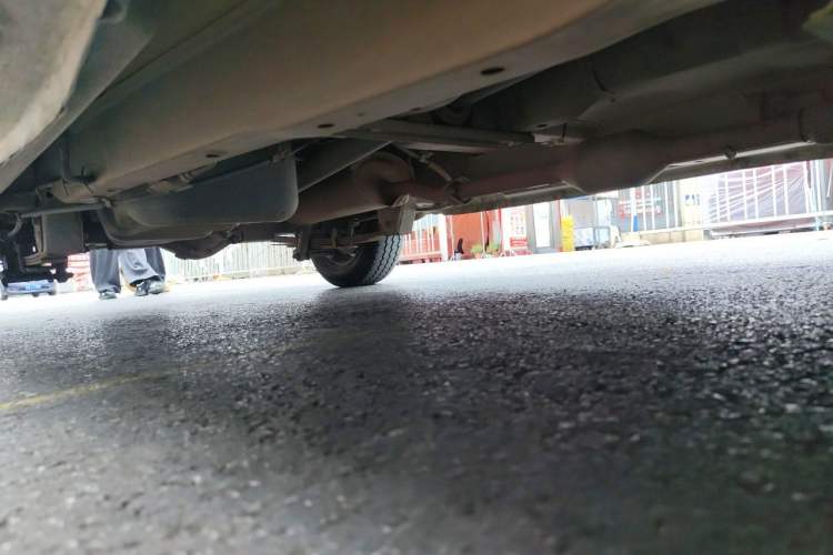 Used Wuling Hongguang 2015 1.2L S Base Model China V Standard Chassis Front Right