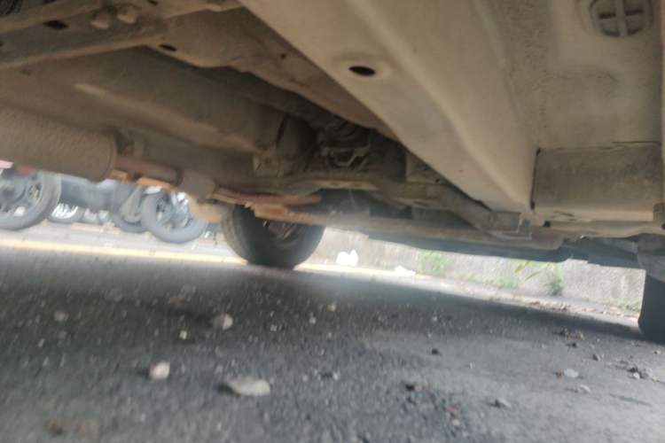 Used Wuling Hongguang 2015 1.2L S Base Model China V Standard Chassis Front Right