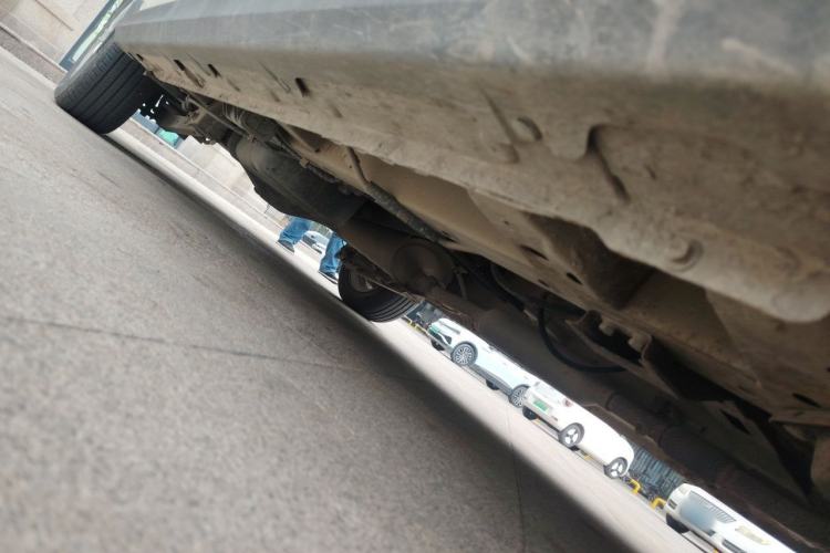 Used Wuling Hongguang 2015 1.5L S1 Comfort China V Standard Chassis Front Right