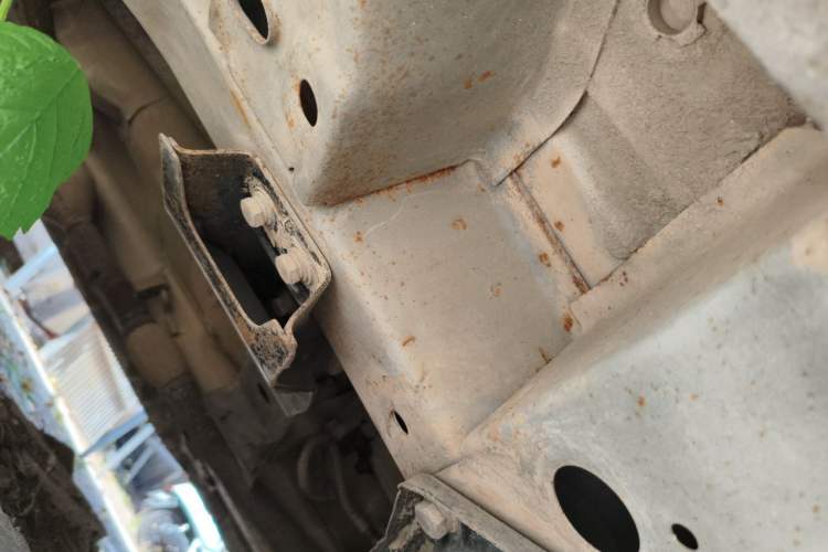 Used Wuling Hongguang 2015 1.2L S Base Model China V Standard Chassis Front Right