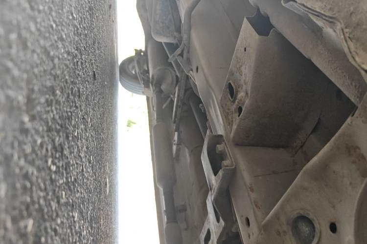 Used Wuling Hongguang 2015 1.5L S Basic Version China V Standard Chassis Front Right