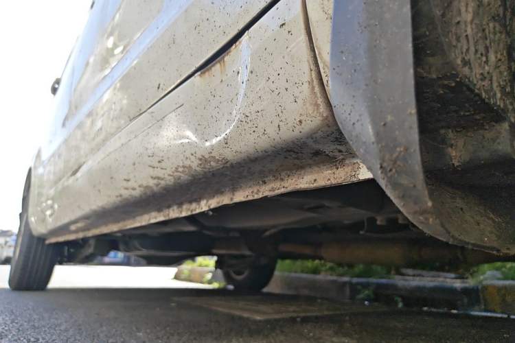Used Wuling Hongguang 2015 1.5L S Basic Version China V Standard Chassis Front Right