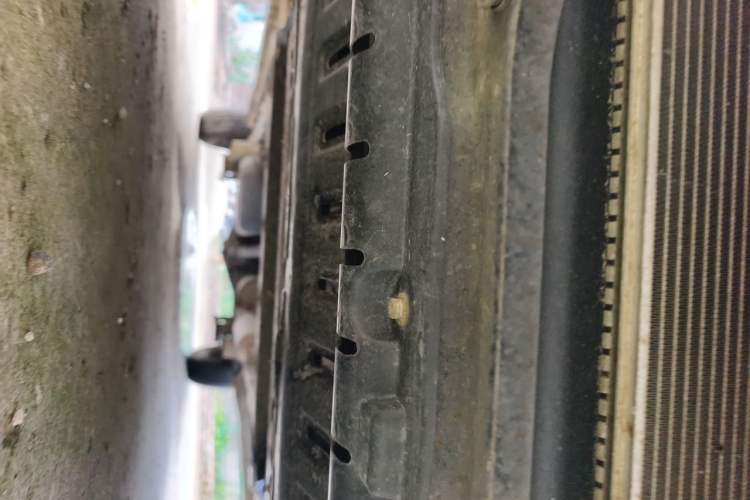 Used Wuling Hongguang 2015 1.5L S Basic Version China V Standard Chassis Front
